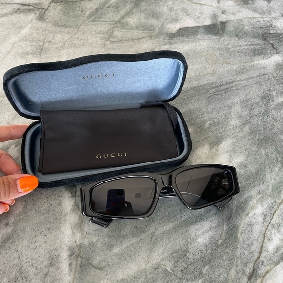 Gucci unisex sunglasses